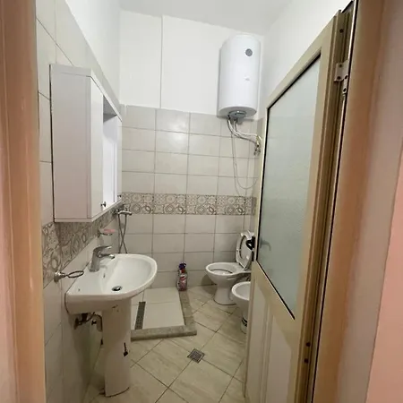 Anes Houses Wlora
